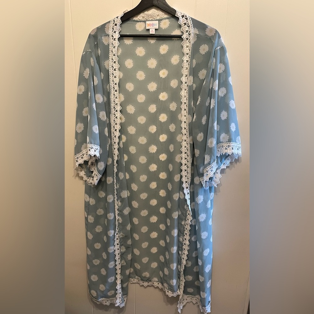 Lularoe Floral Duster - Picture 1 of 3